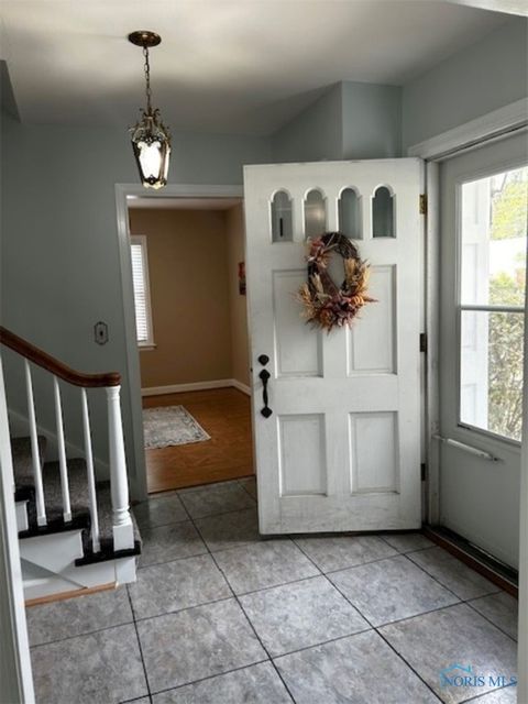 Tiny photo for 817 Oakwood Avenue, Bryan, OH 43506 (MLS # 6136217)