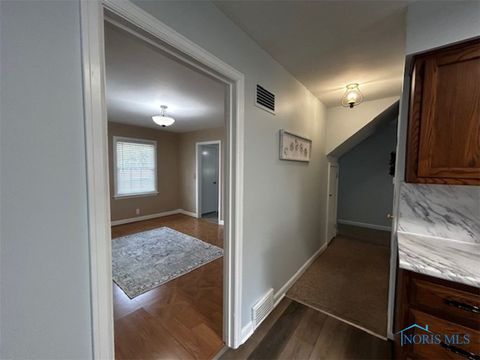 Tiny photo for 817 Oakwood Avenue, Bryan, OH 43506 (MLS # 6136217)