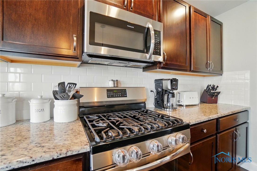 1568 Blackhawk Drive, Waterville, Ohio image 15