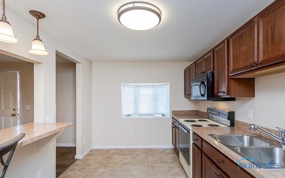 5241 Rowland Road, Toledo, Ohio image 14