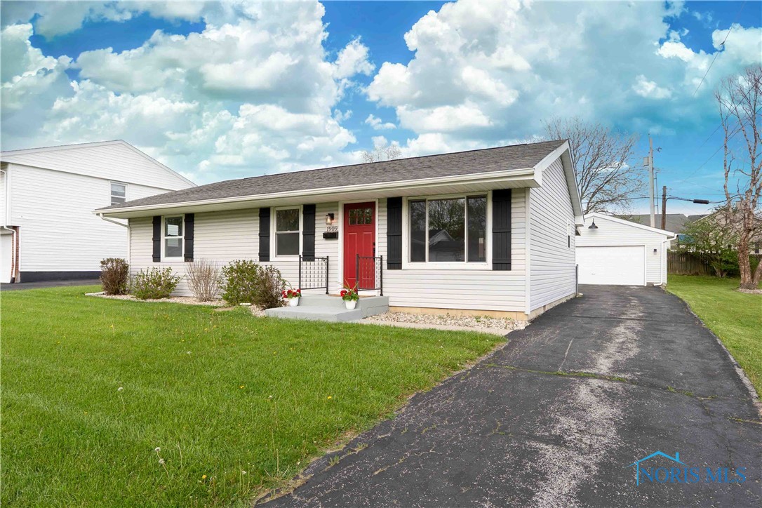 1909 Jennifer Lane, Findlay, Ohio image 4