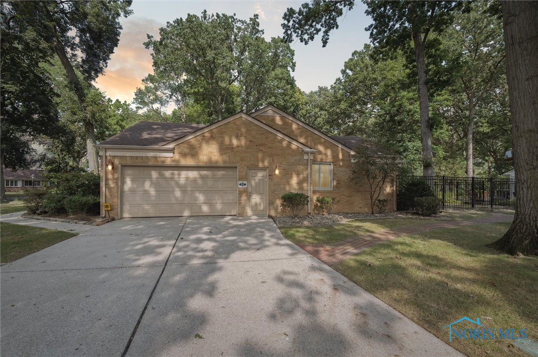 2787 Tamarack Drive