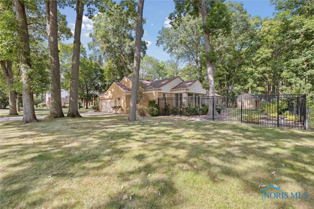 2787 Tamarack Drive