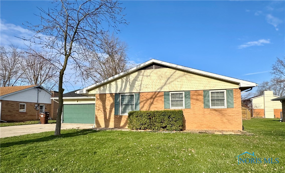 204 Northfield Avenue, Defiance, Ohio image 1