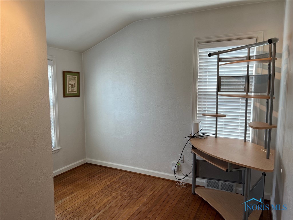 3136 Drummond Road, Toledo, Ohio image 20