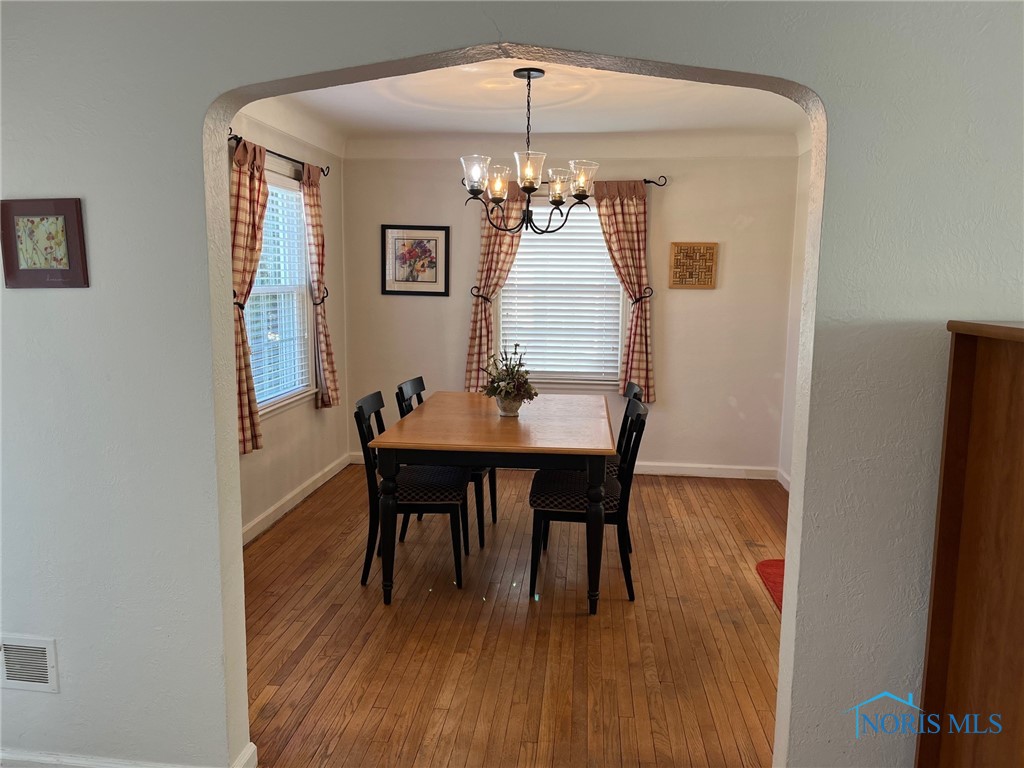 3136 Drummond Road, Toledo, Ohio image 6