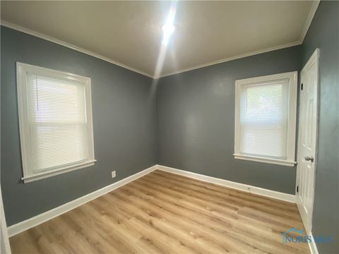 Tiny photo for 2017 Marlow Road, Toledo, OH 43613 (MLS # 6136322)