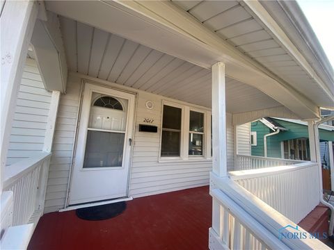 Tiny photo for 2017 Marlow Road, Toledo, OH 43613 (MLS # 6136322)