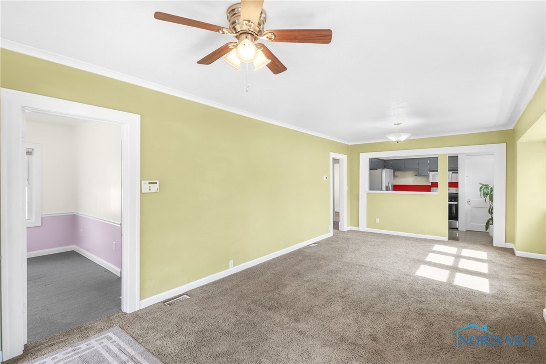 5058 Rowland Road, Toledo, Ohio image 8