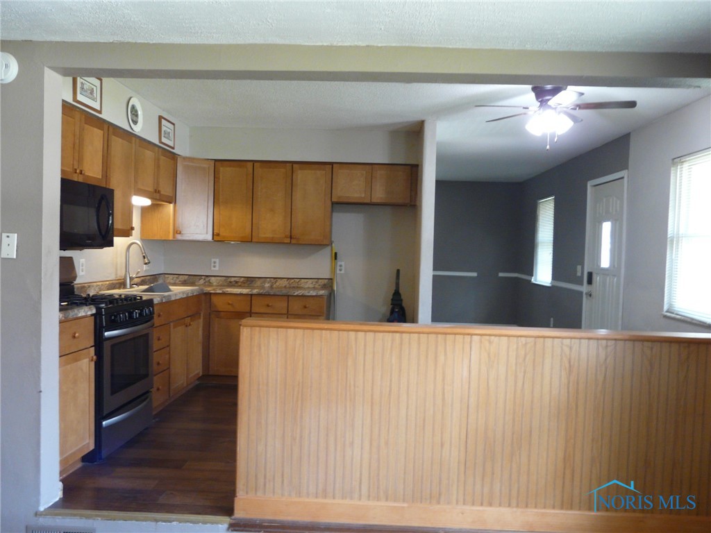 1408 1/2 Washington Street, Genoa, Ohio image 15