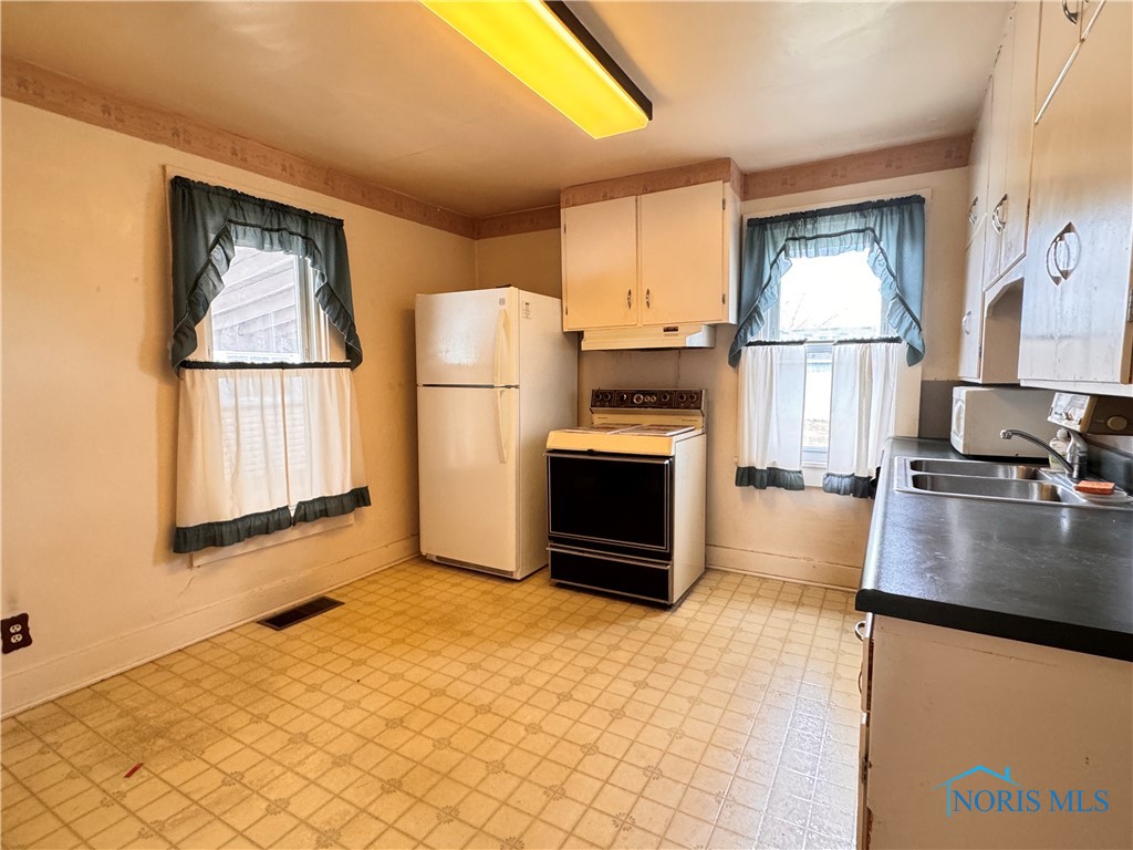 333 E Trevitt Street, Bryan, Ohio image 8