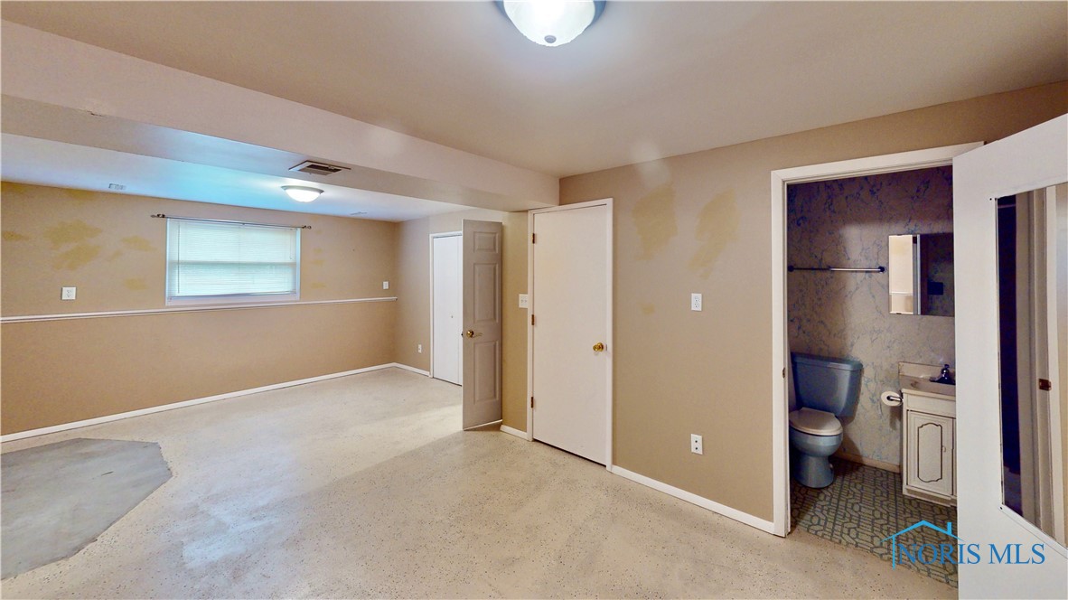 2535 Eden East Drive, Northwood, Ohio image 27