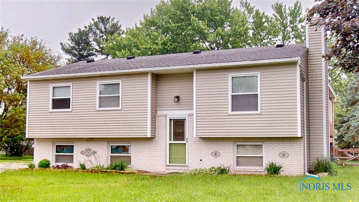 2535 Eden East Drive, Northwood, Ohio image 47