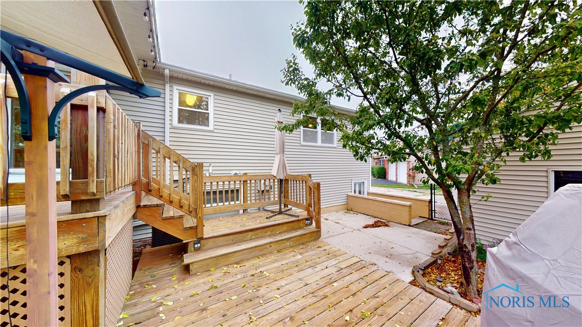 2535 Eden East Drive, Northwood, Ohio image 40