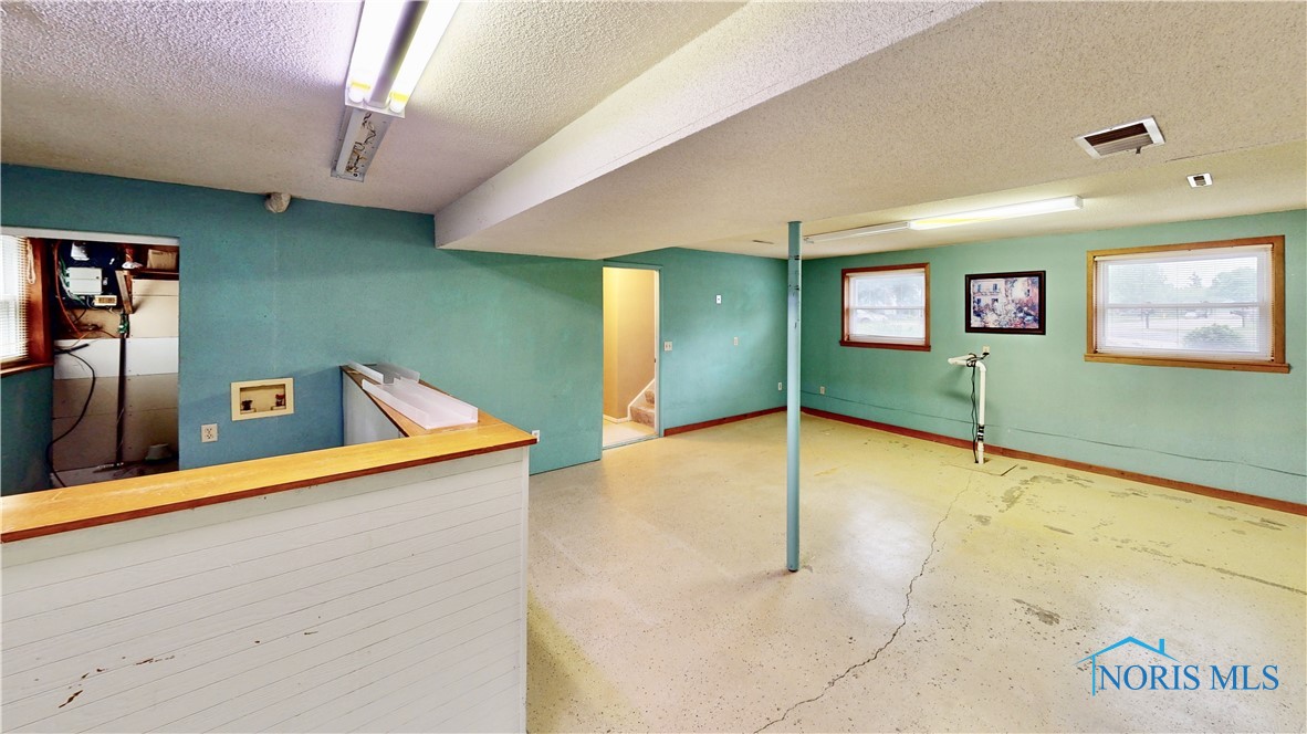 2535 Eden East Drive, Northwood, Ohio image 32