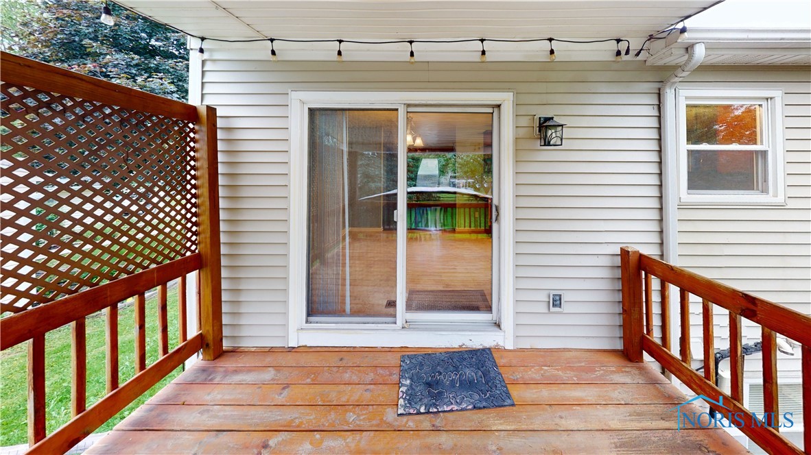 2535 Eden East Drive, Northwood, Ohio image 36