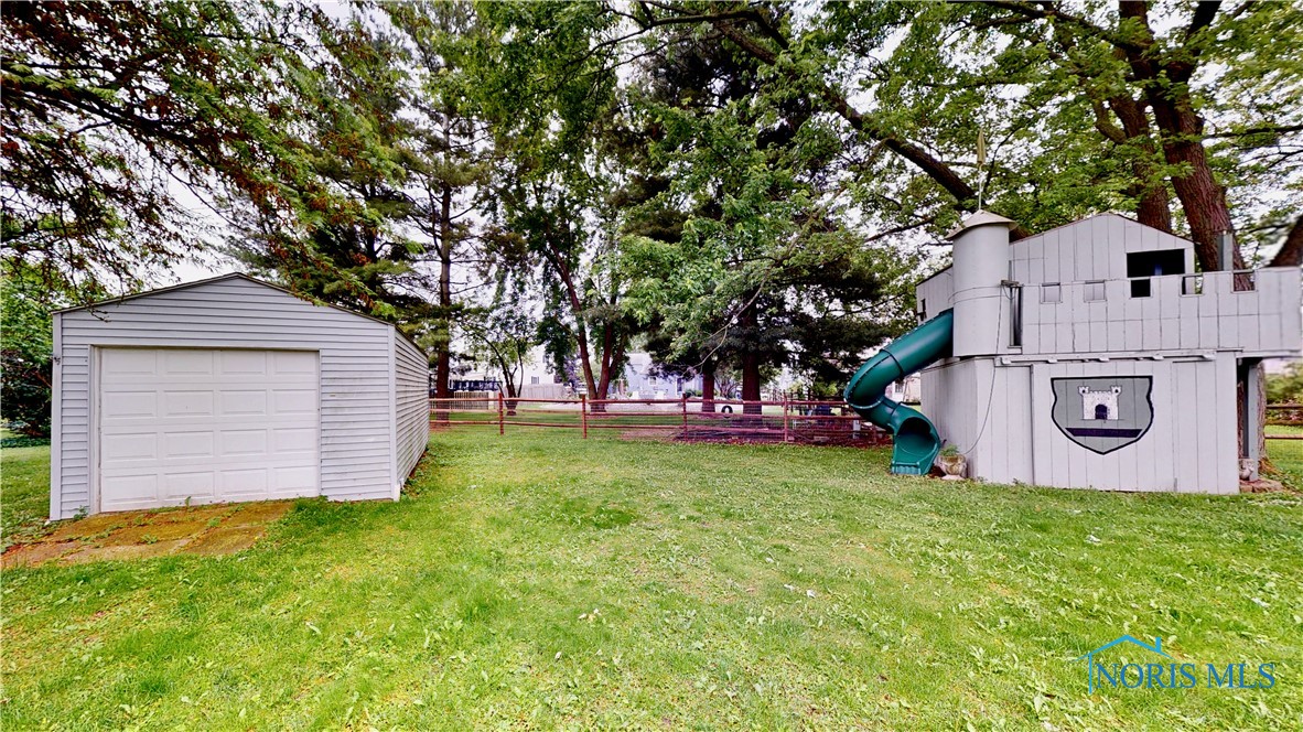 2535 Eden East Drive, Northwood, Ohio image 45