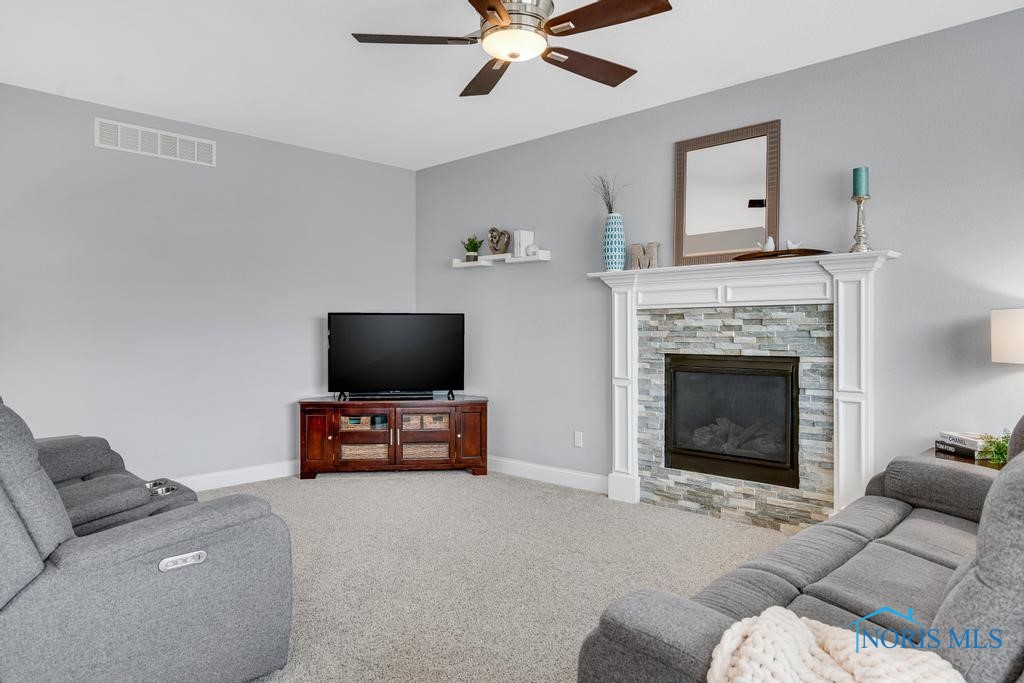 25210 Saddle Horn Drive, Perrysburg, Ohio image 9