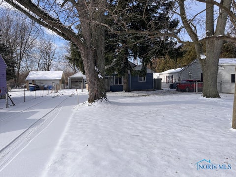 Photo for 3649 Wallace Boulevard