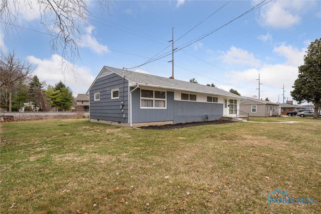 4656 Stengel Avenue, Toledo, Ohio image 36