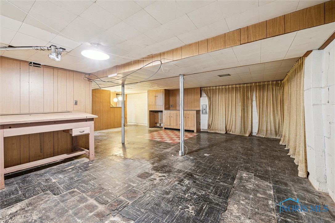 4656 Stengel Avenue, Toledo, Ohio image 22