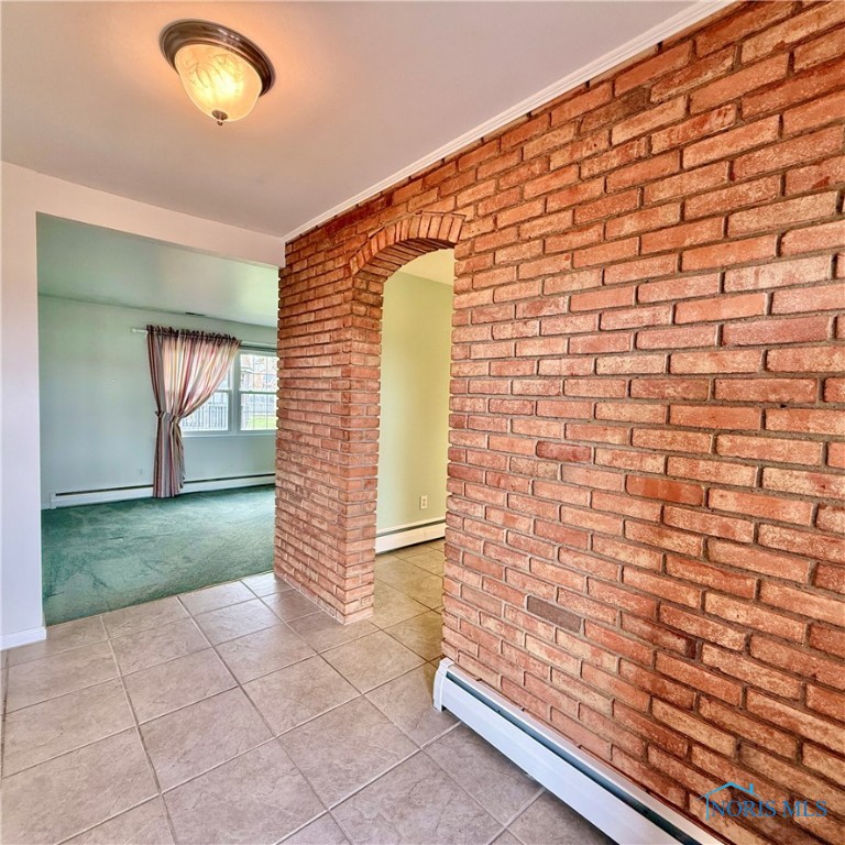 2303 Shoreland Avenue, Toledo, Ohio image 4