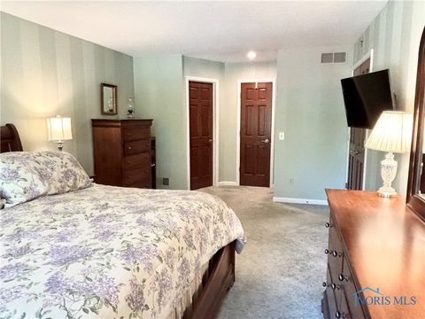 Tiny photo for 3454 Lynnbrooke Lane, Oregon, OH 43616 (MLS # 6135972)