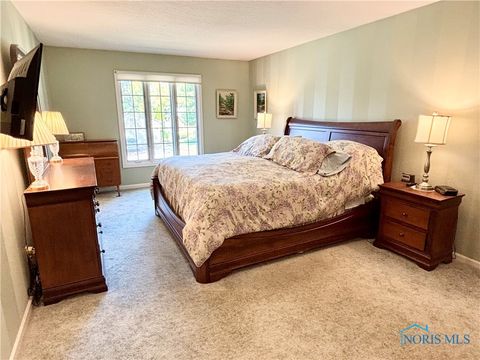 Tiny photo for 3454 Lynnbrooke Lane, Oregon, OH 43616 (MLS # 6135972)