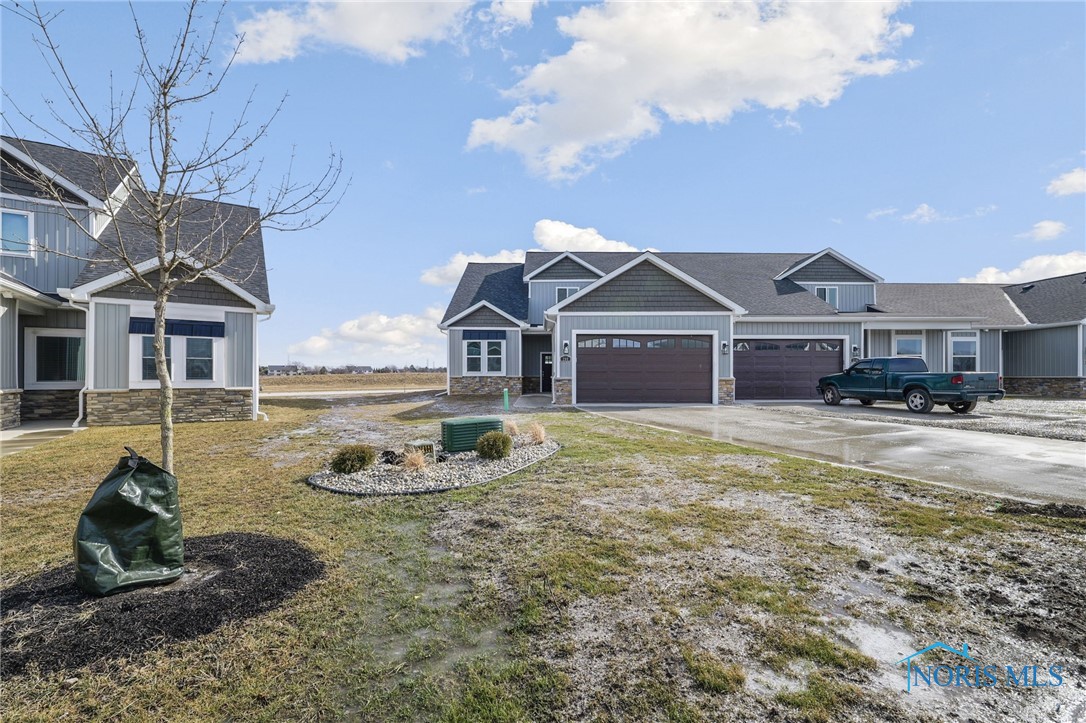 242 South Bridge Road, Northwood, Ohio image 1