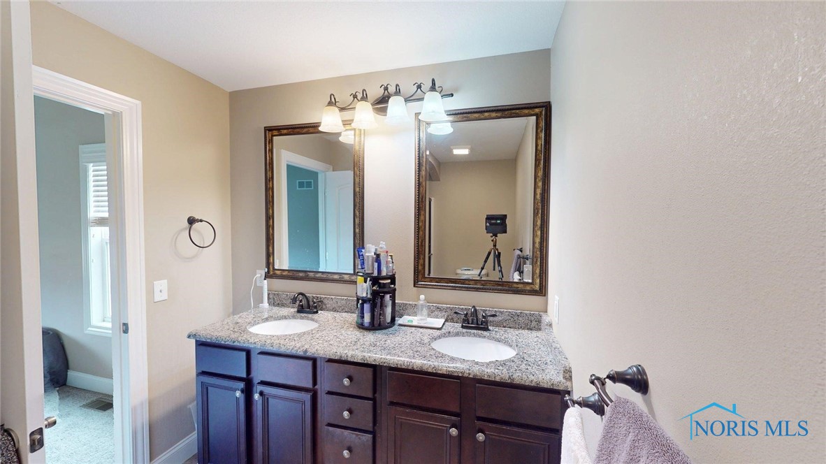 5750 Eagle Park Road, Sylvania, Ohio image 17