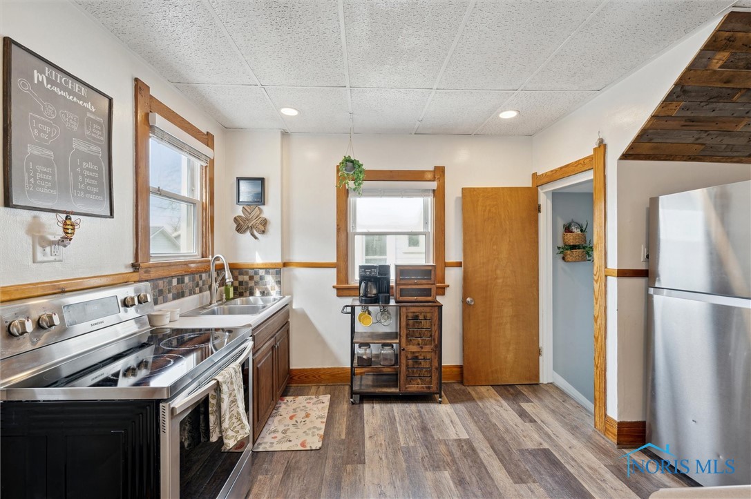 1136 Earlwood Avenue, Oregon, Ohio image 10