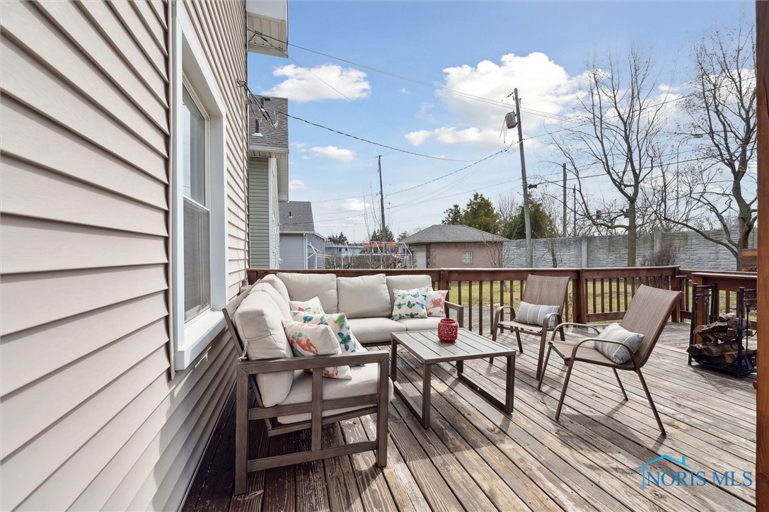 1136 Earlwood Avenue, Oregon, Ohio image 32