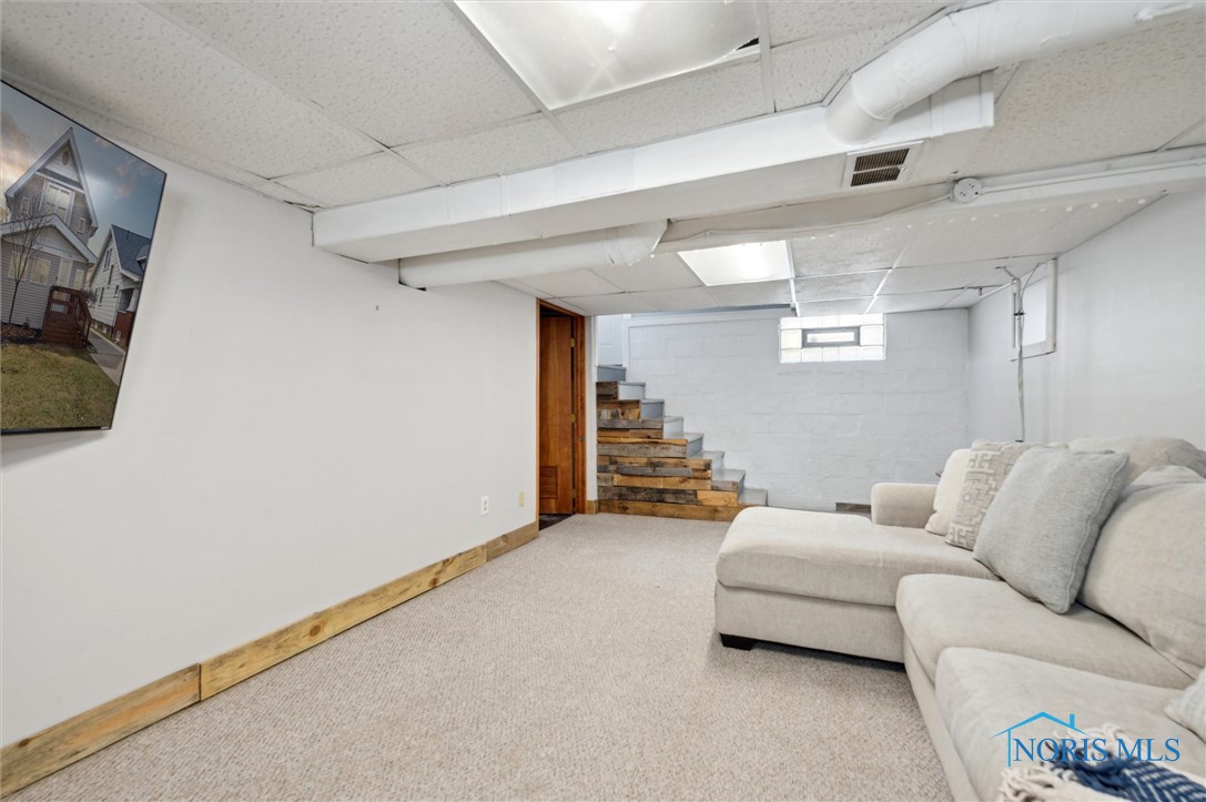 1136 Earlwood Avenue, Oregon, Ohio image 26