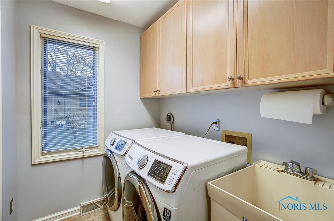 58 Wolf Ridge Drive, Holland, Ohio image 39