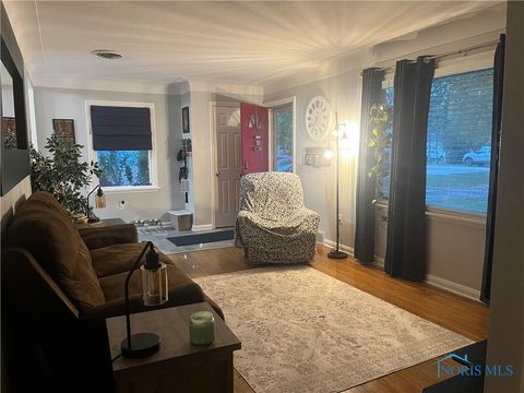 Tiny photo for 525 Orchard Street, Perrysburg, OH 43551 (MLS # 6136221)