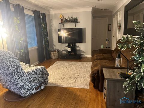 Tiny photo for 525 Orchard Street, Perrysburg, OH 43551 (MLS # 6136221)