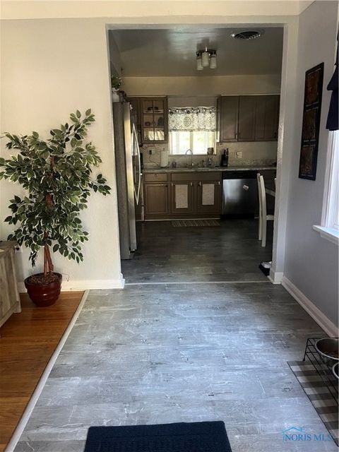 Tiny photo for 525 Orchard Street, Perrysburg, OH 43551 (MLS # 6136221)