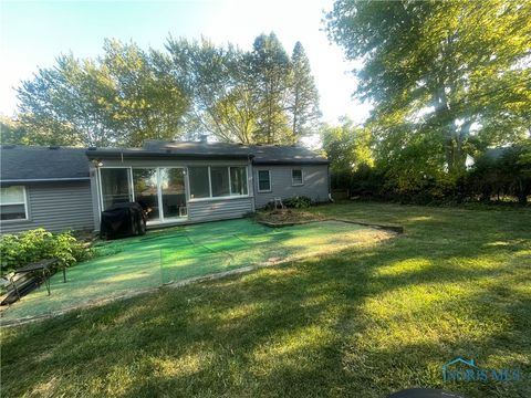 Tiny photo for 525 Orchard Street, Perrysburg, OH 43551 (MLS # 6136221)