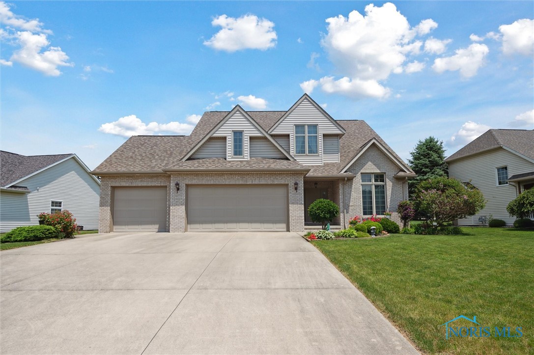 8389 Indian Lake Drive, Findlay, Ohio image 2
