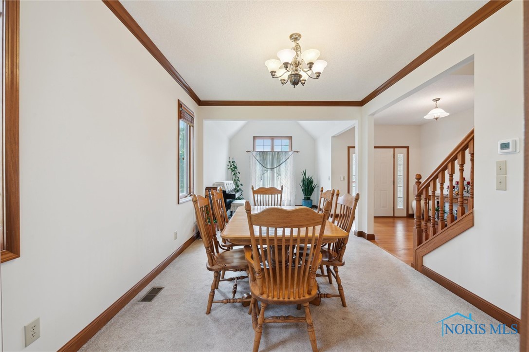 8389 Indian Lake Drive, Findlay, Ohio image 7