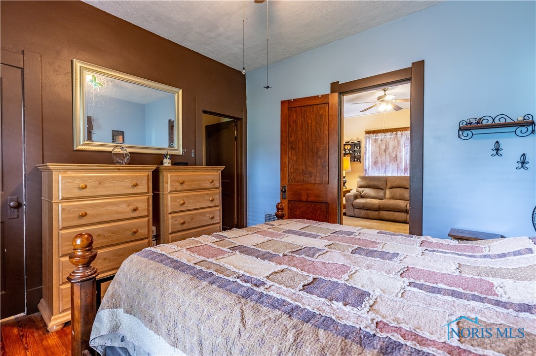 5595 Fryer Avenue, Toledo, Ohio image 20