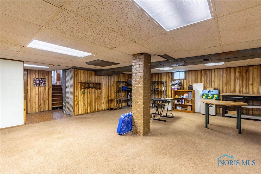 5595 Fryer Avenue, Toledo, Ohio image 35