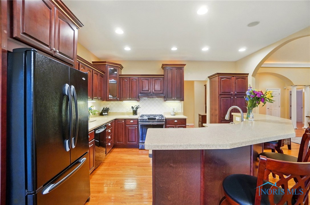 810 Barnstable Lane, Bowling Green, Ohio image 13