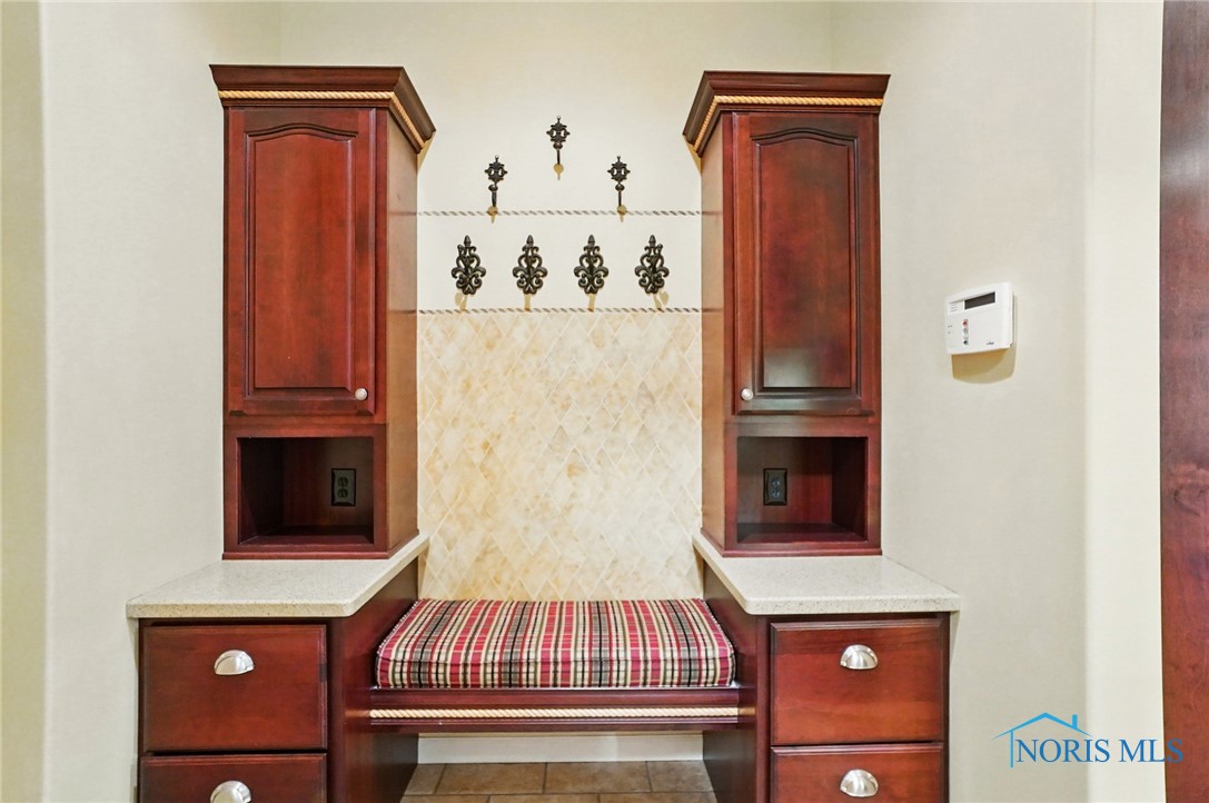 810 Barnstable Lane, Bowling Green, Ohio image 32