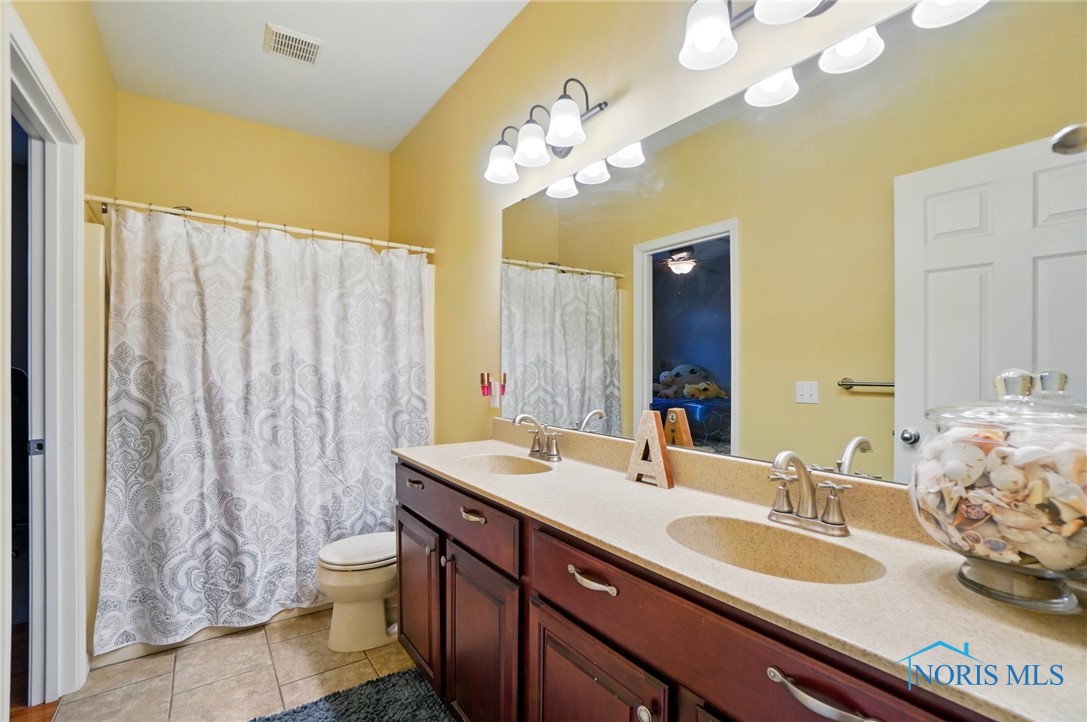 810 Barnstable Lane, Bowling Green, Ohio image 26