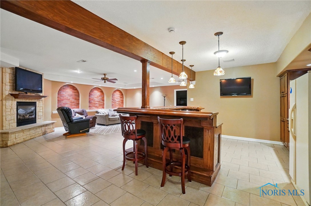 810 Barnstable Lane, Bowling Green, Ohio image 39