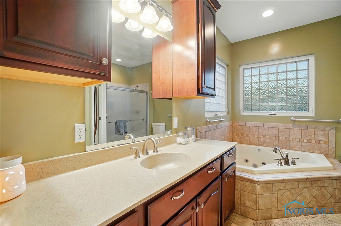 810 Barnstable Lane, Bowling Green, Ohio image 20