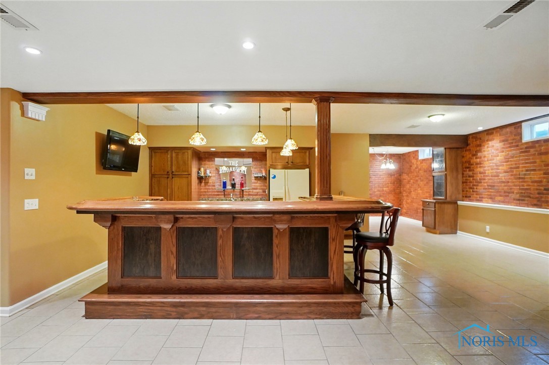 810 Barnstable Lane, Bowling Green, Ohio image 34