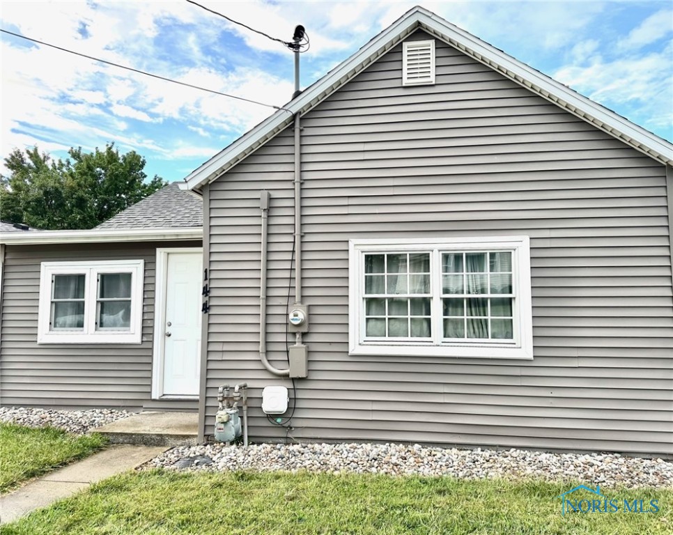 View Findlay, OH 45840 house