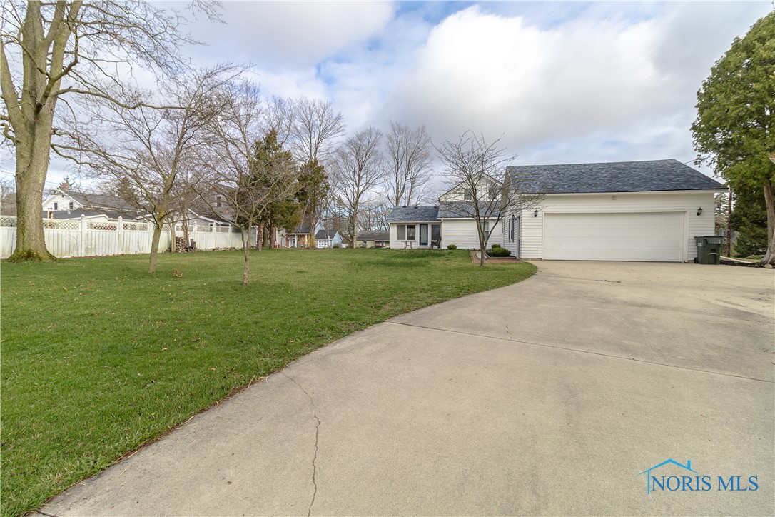 24423 W 2nd Street, Grand Rapids, Ohio image 37